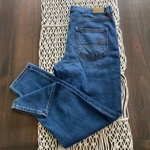 American Eagle high rise mom jeans